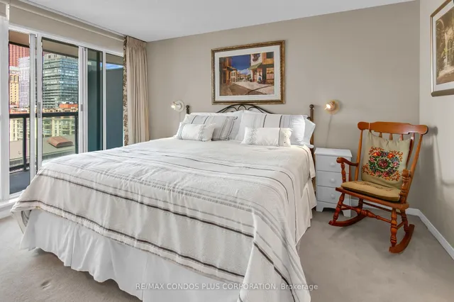 Additional image 18 of 109 Front St Unit 1135