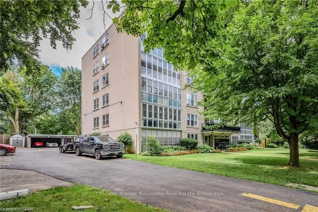 Additional image 15 of 69 HERKIMER St Unit 402