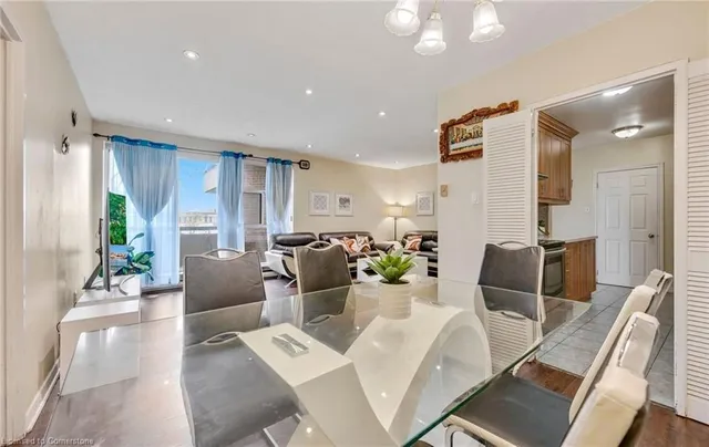 Additional image 23 of 3025 Queen Frederica Dr Unit 201