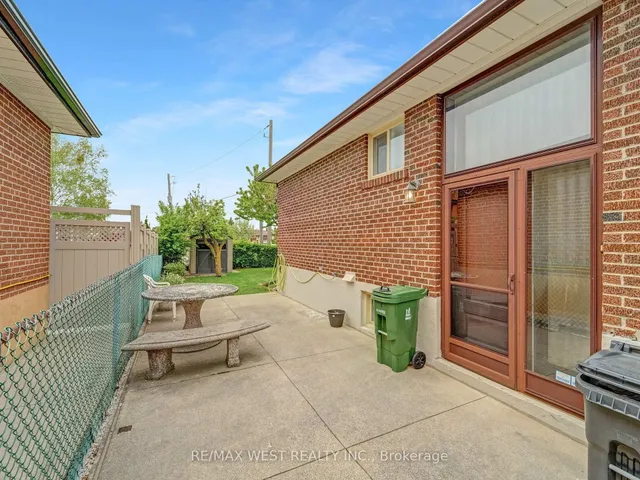 Additional image 33 of 40 Windsor Rd