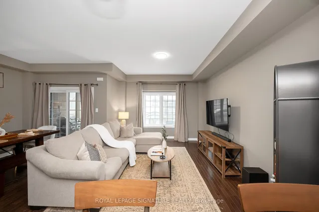 Additional image 10 of 215 Dundas St Unit 29