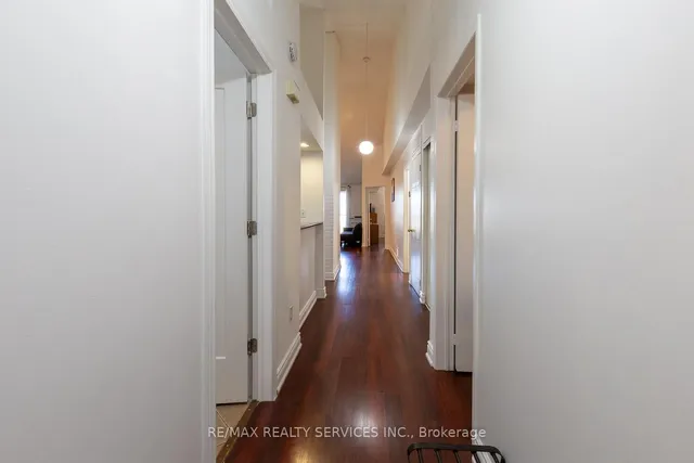 Additional image 5 of 103 Bristol Rd Unit 210