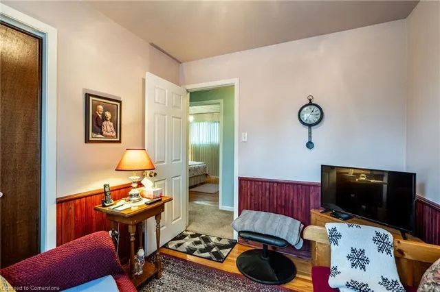 Additional image 25 of 611 Woodview Rd