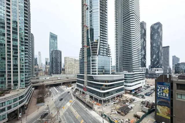 Additional image 13 of 10 Yonge St Unit 1008