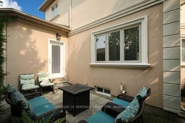 Primary image of 1 Tower Gate Unit 11