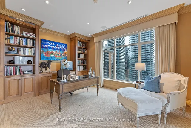 Additional image 12 of 1 St Thomas St Unit 14B