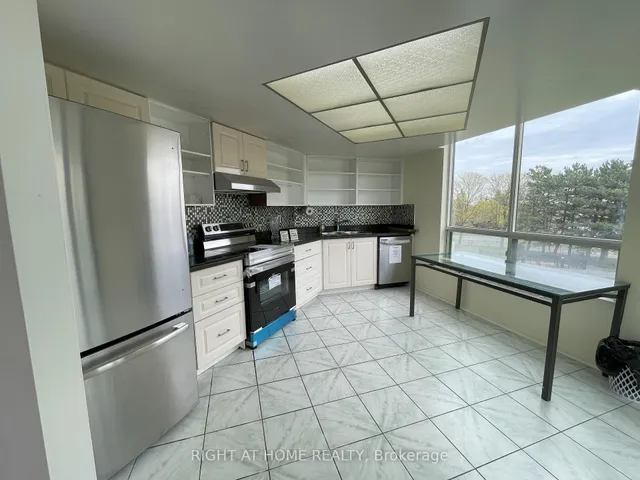 Additional image 14 of 350 Alton Towers Circ Unit 311