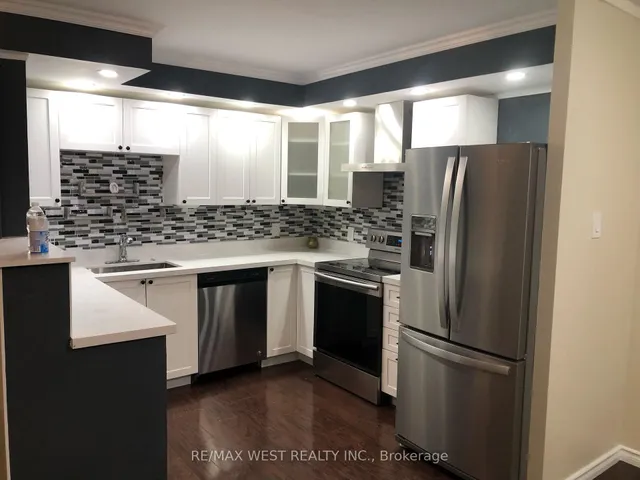 Additional image 10 of 6 Humberline Dr Unit 524