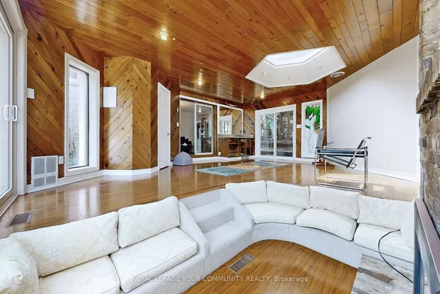 Additional image 29 of 14 Restwell Cres