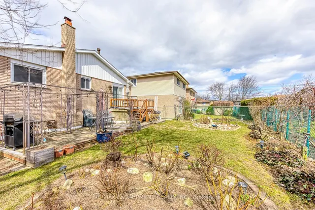 Additional image 32 of 19 Normajean Ave