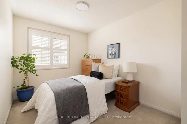 Additional image 23 of 24 Yates Ave