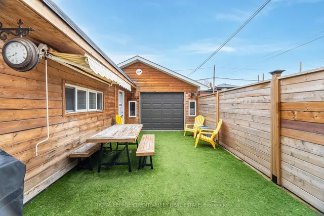 Additional image 47 of 165 Islington Ave