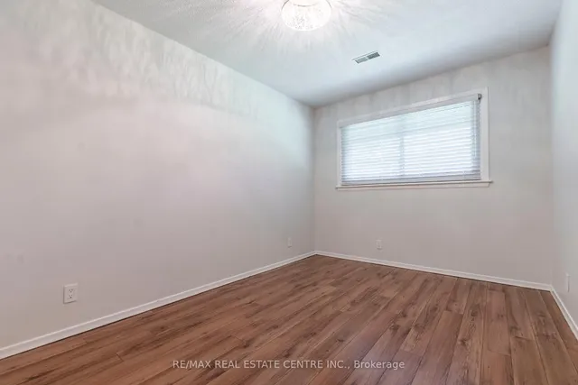 Additional image 36 of 6353 Mcniven Rd