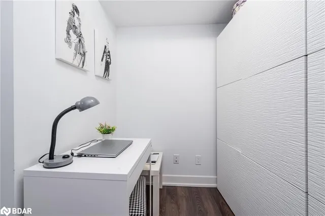 Additional image 11 of 2 Eva Rd Unit 2421