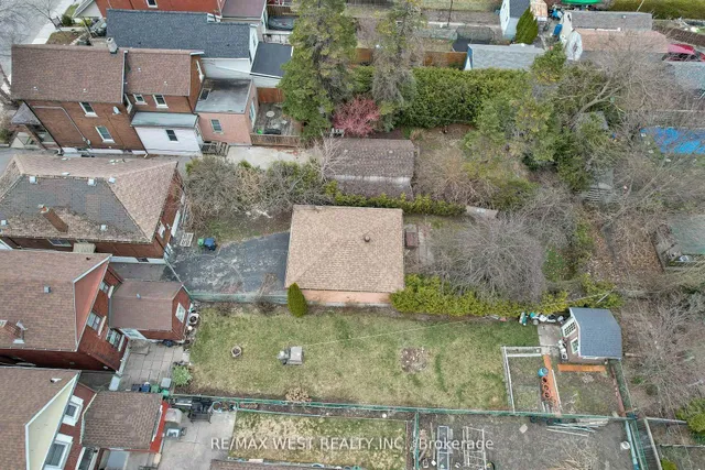 Additional image 21 of 661 Beresford Ave