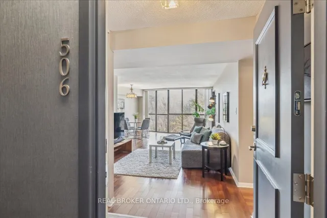 Additional image 4 of 1230 Marlborough Crt Unit 506