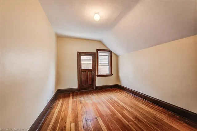Additional image 32 of 7 Dekay St