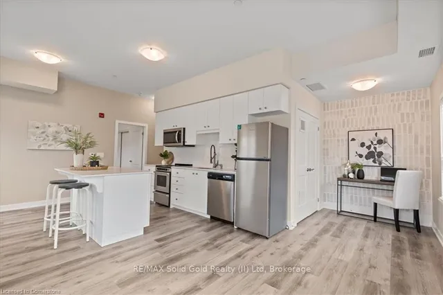 Additional image 5 of 110 Fergus Ave Unit 103