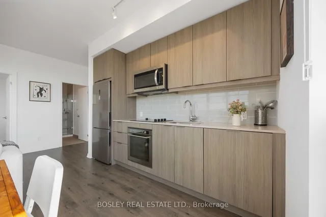 Additional image 12 of 38 Forest Manor Rd Unit 1807