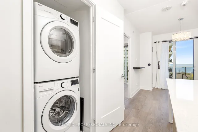 Additional image 18 of 70 Annie Craig Dr Unit 1106