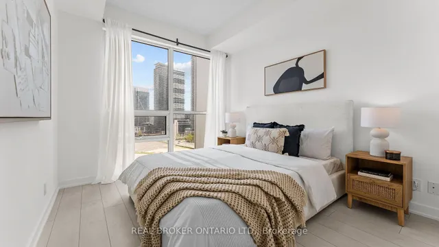 Additional image 12 of 2220 Lake Shore Blvd Unit 1604