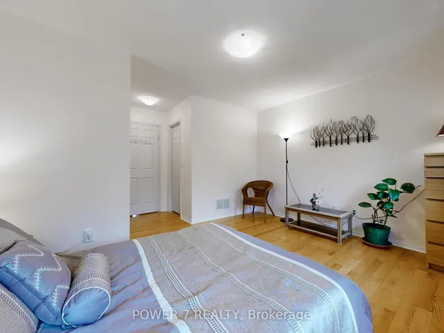 Additional image 23 of 83 Mondeo Dr Unit 515