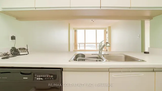 Additional image 11 of 12 Laurelcrest St Unit 1209