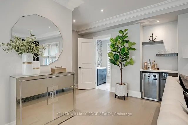 Additional image 24 of 2071 Ghent Ave Unit 4