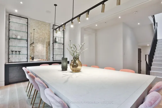 Additional image 8 of 216 Glenayr Rd