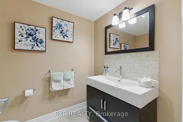 Additional image 8 of 4444 Bathurst St