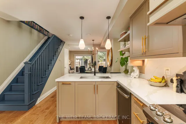 Additional image 10 of 1141 Woodbine Ave