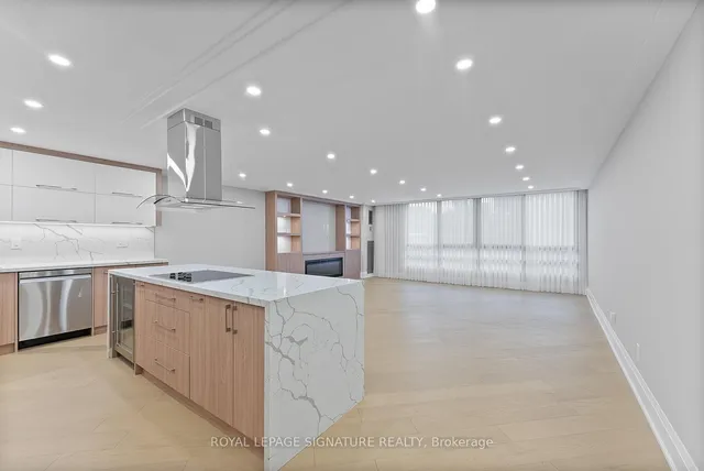 77 Carlton St Unit 406