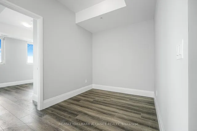 Additional image 8 of 108 Garment St Unit 1406