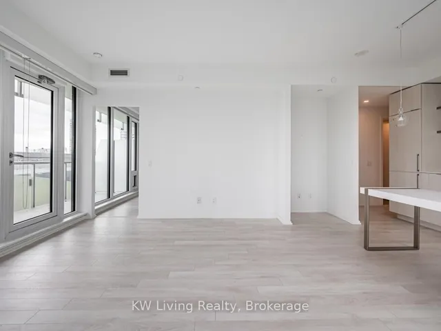 Additional image 10 of 197 Yonge St Unit 2102