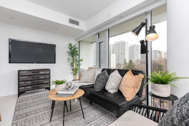 Additional image 5 of 8 Hillsdale Ave Unit 737