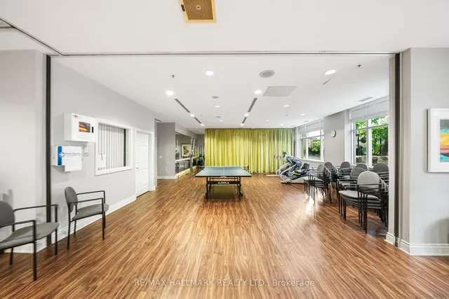 Additional image 43 of 12 Rean Dr Unit 403