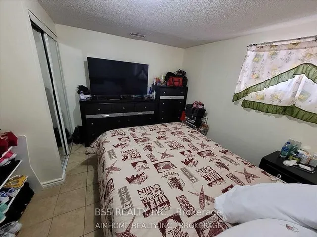 Additional image 6 of 3699 St. Clair Ave