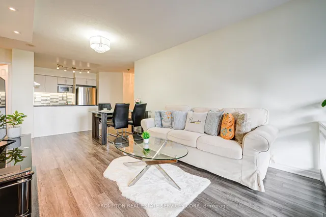 Additional image 9 of 23 Hollywood Ave Unit 2511