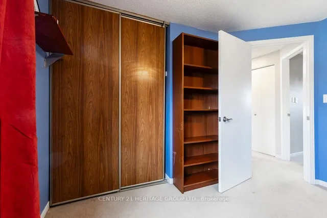 Additional image 50 of 2202 PEMBROKE Crt