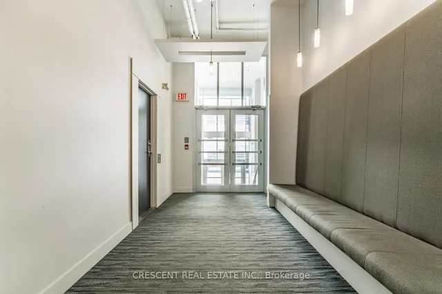 Additional image 6 of 915 King St Unit 208