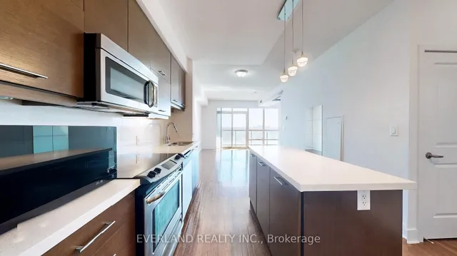 Additional image 10 of 26 Norton Ave Unit 1505