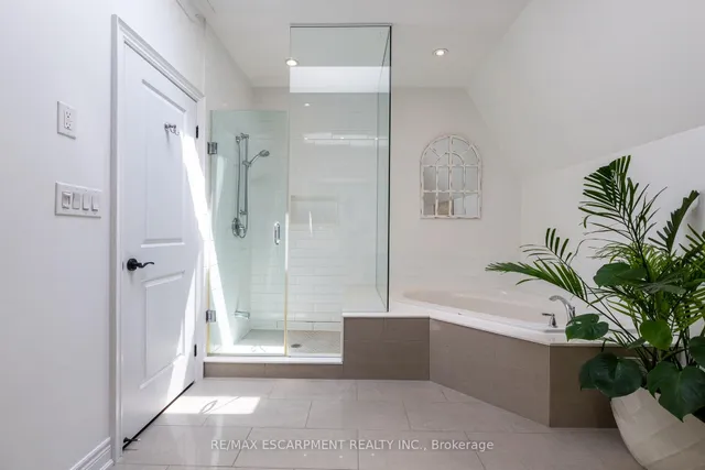 Additional image 33 of 1825 Pagehurst Ave