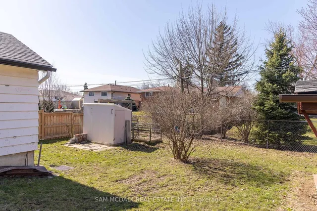 Additional image 36 of 1498 Fisher Ave