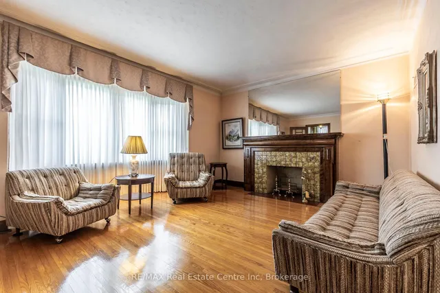 Additional image 9 of 100 Borden Ave