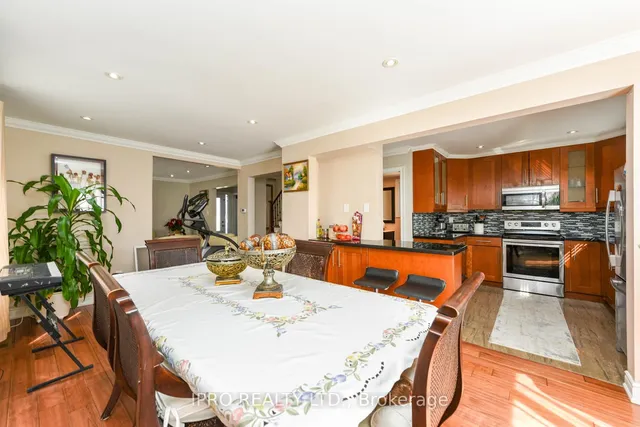 Additional image 12 of 5136 Palomar Cres