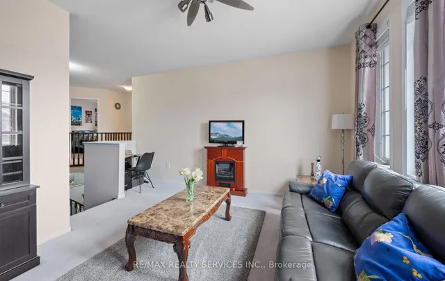 Additional image 20 of 31 Rambling Oak Dr