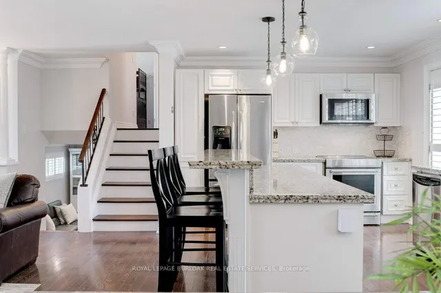 Additional image 13 of 360 Cosburn Cres