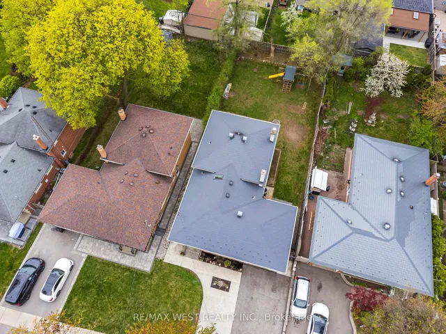 Additional image 2 of 17 Forest Path Crt