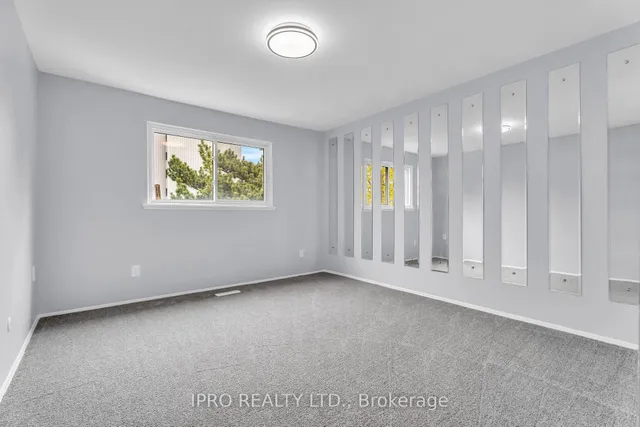 Additional image 20 of 40 Village Crt