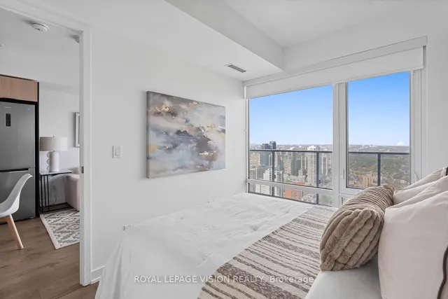 Additional image 12 of 501 Yonge St Unit 4508